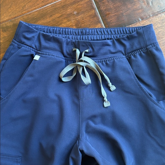 FIGS ZAMORA JOGGERS- NAVY - Picture 4 of 5